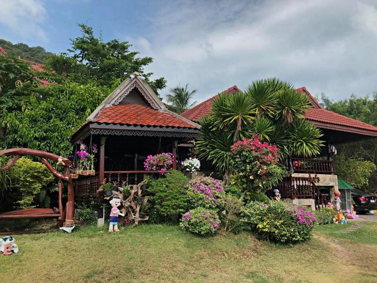 Tanyaporn House Hotel Haad Rin Exterior photo